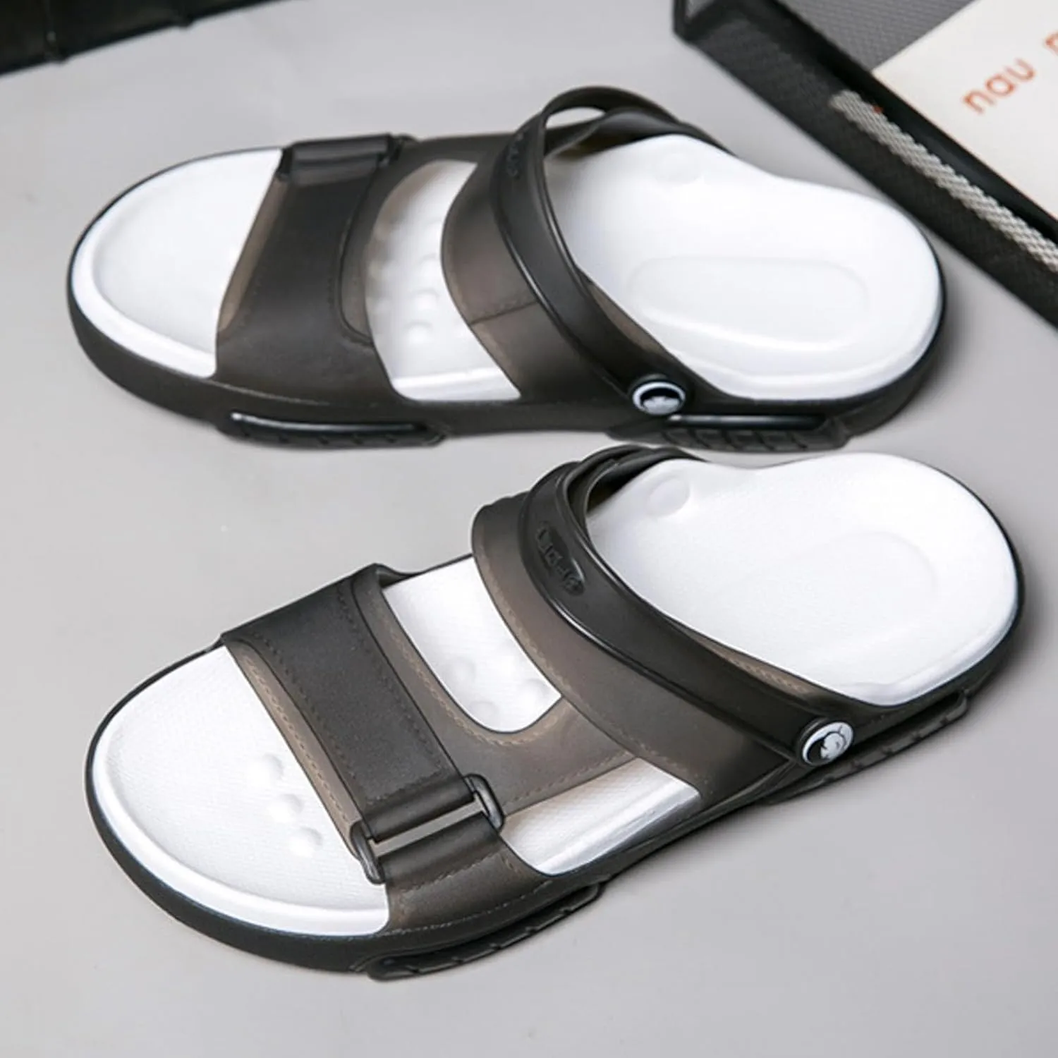 Fashionable Jelly Soft Sole Lightweight Men's Casual Beach Sandals Sparks Mens Sandals