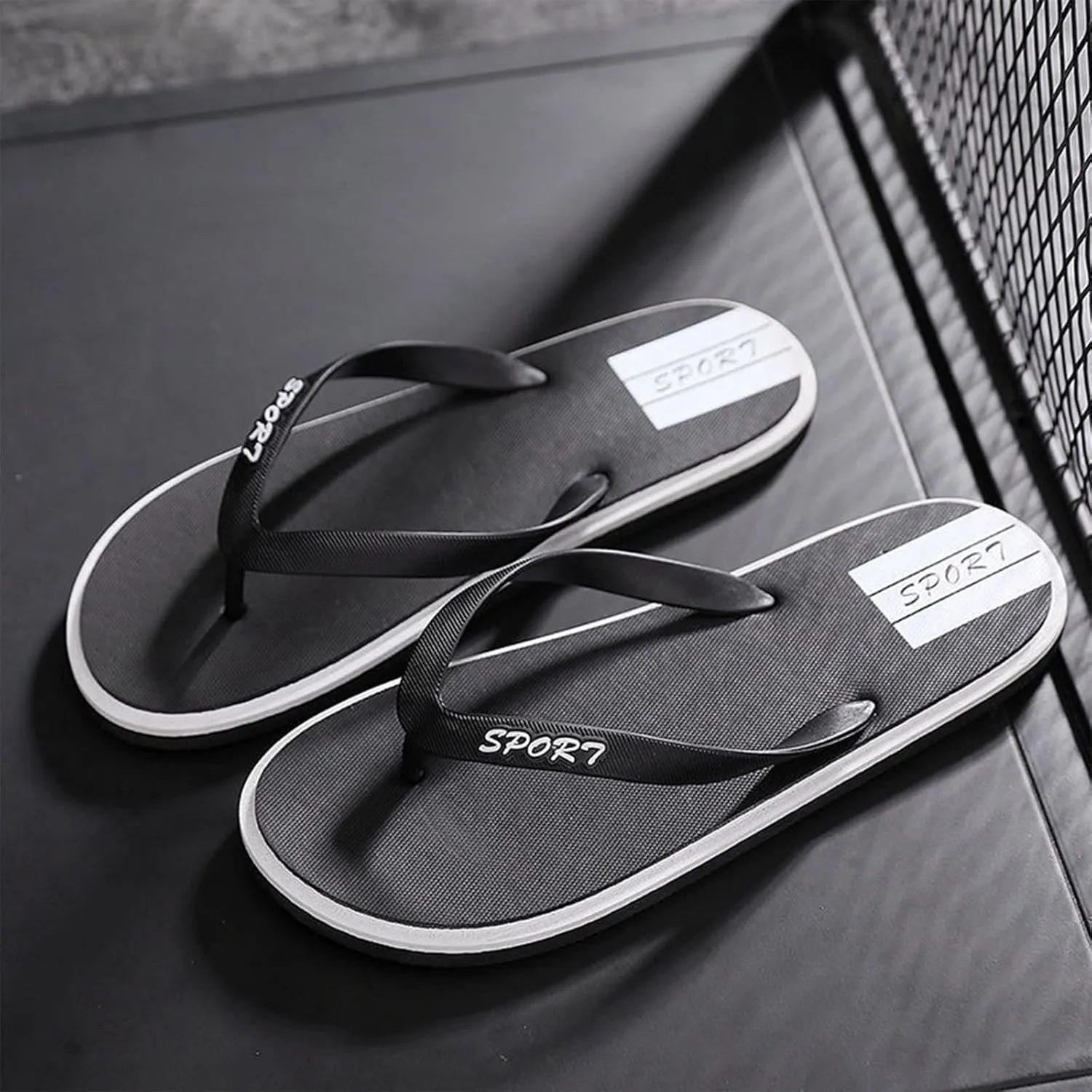 Flip Flops Men Slippers Summer Flat Non Slip Lightweight Outdoor Casual Beach Sandals Flip Flops for Men