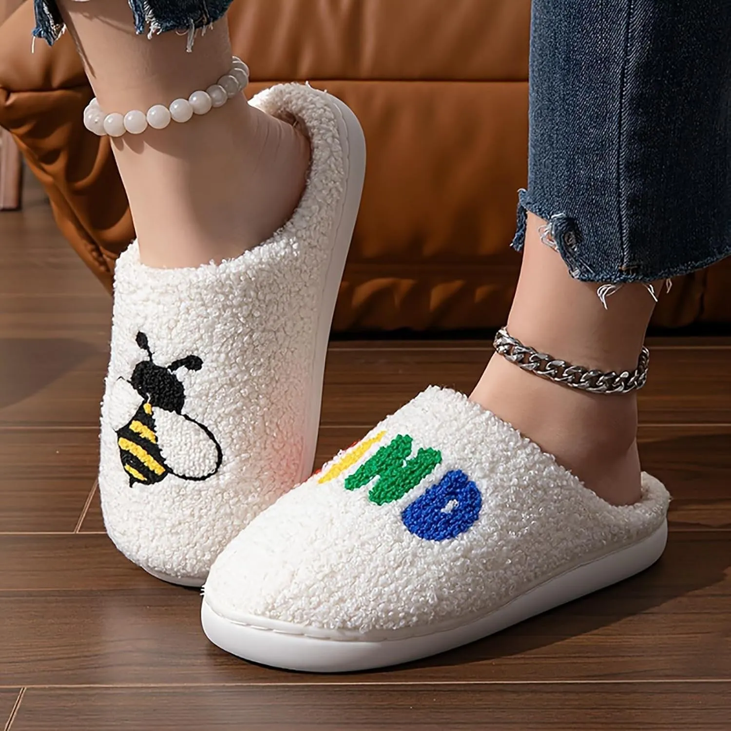 Fluffy Slippers plush Soft slippers Fuzzy Warm Cozy slippers Lightweight Memory Foamdurable base Indoor House Shoes