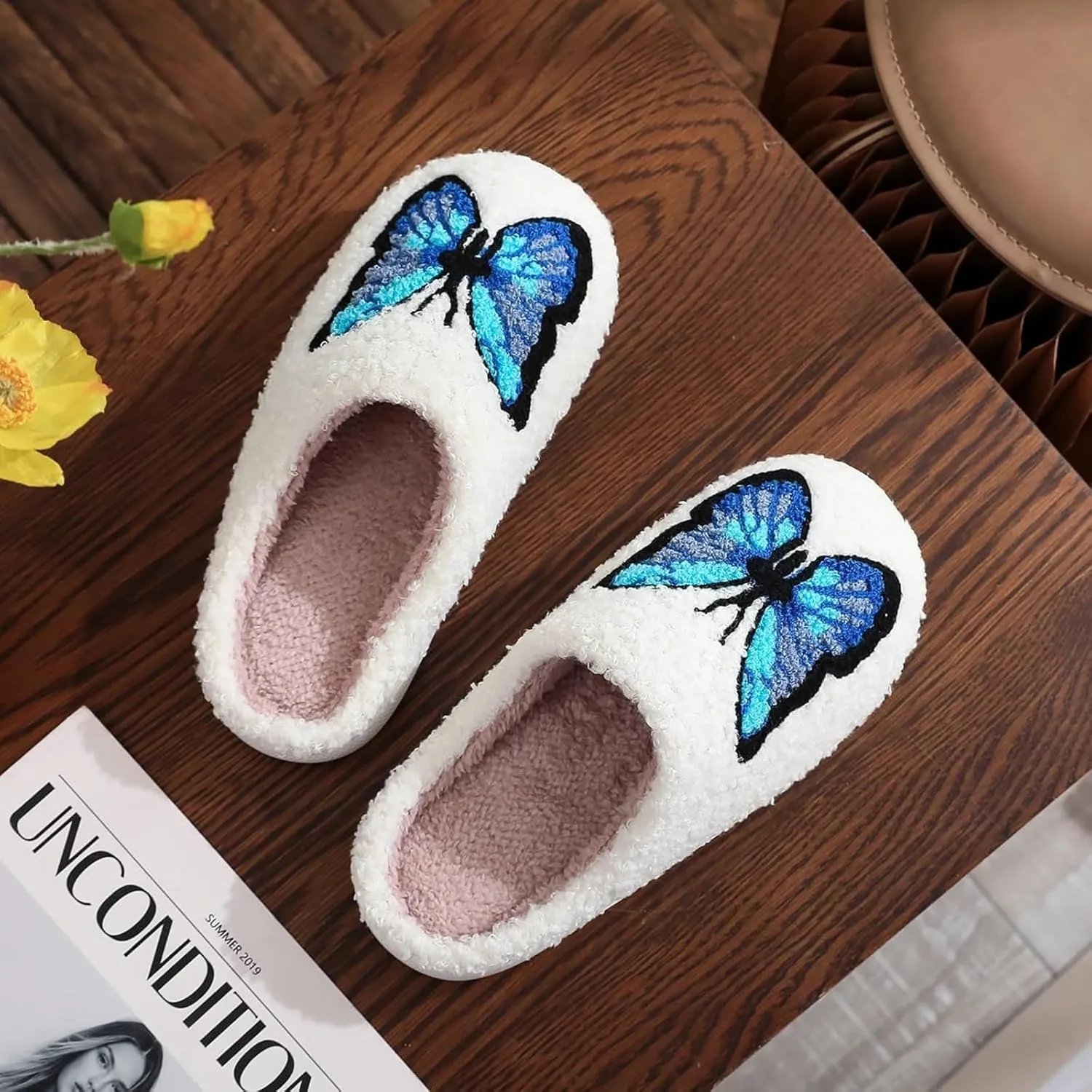 Fluffy Slippers plush Soft slippers Fuzzy Warm Cozy slippers Lightweight Memory Foamdurable base Indoor House Shoes