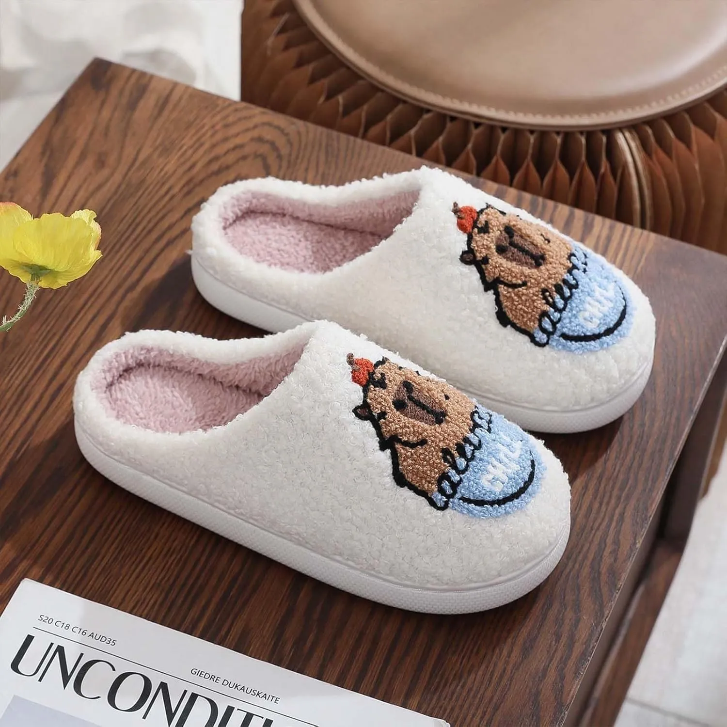 Fluffy Slippers plush Soft slippers Fuzzy Warm Cozy slippers Lightweight Memory Foamdurable base Indoor House Shoes