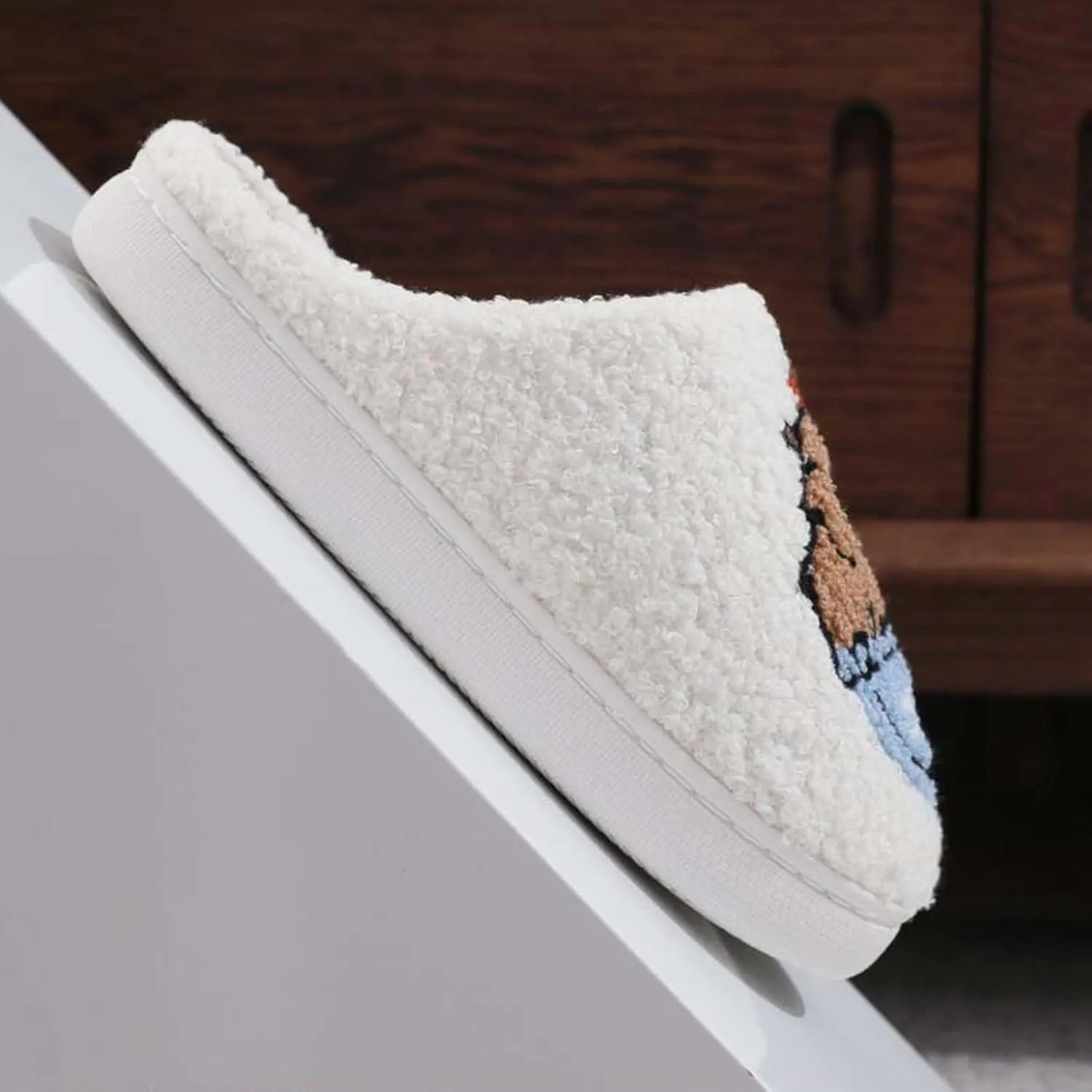 Fluffy Slippers plush Soft slippers Fuzzy Warm Cozy slippers Lightweight Memory Foamdurable base Indoor House Shoes