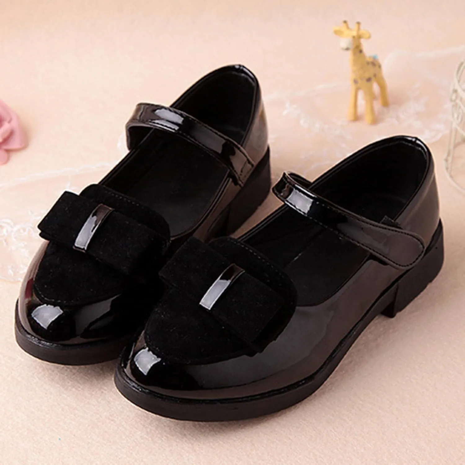 Girls Slip On Dress Shoes Ballet Flower Non Slip Mary Jane Soft Sole Flat Shoes for Daily Wedding Party