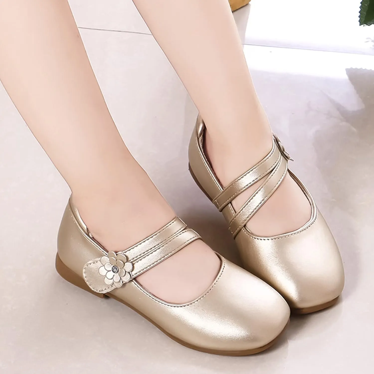 IWIHMIV Toddler Girls Leather Mary Jane Shoes Little Girls Slip on Flat Shoes Toddler Non Slip Dress Shoes