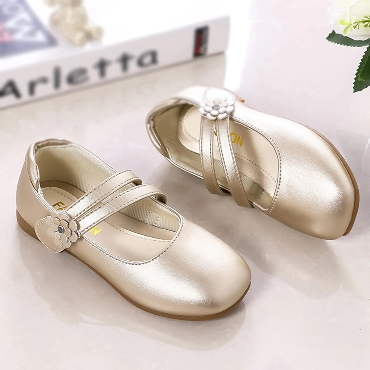 IWIHMIV Toddler Girls Leather Mary Jane Shoes Little Girls Slip on Flat Shoes Toddler Non Slip Dress Shoes