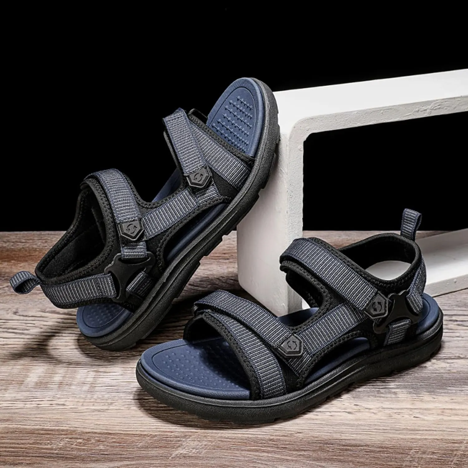 Men Flat Sandals Fashion And Comfort Soft Bottom Beach Sandals Soft Mens Comfortable Slippers