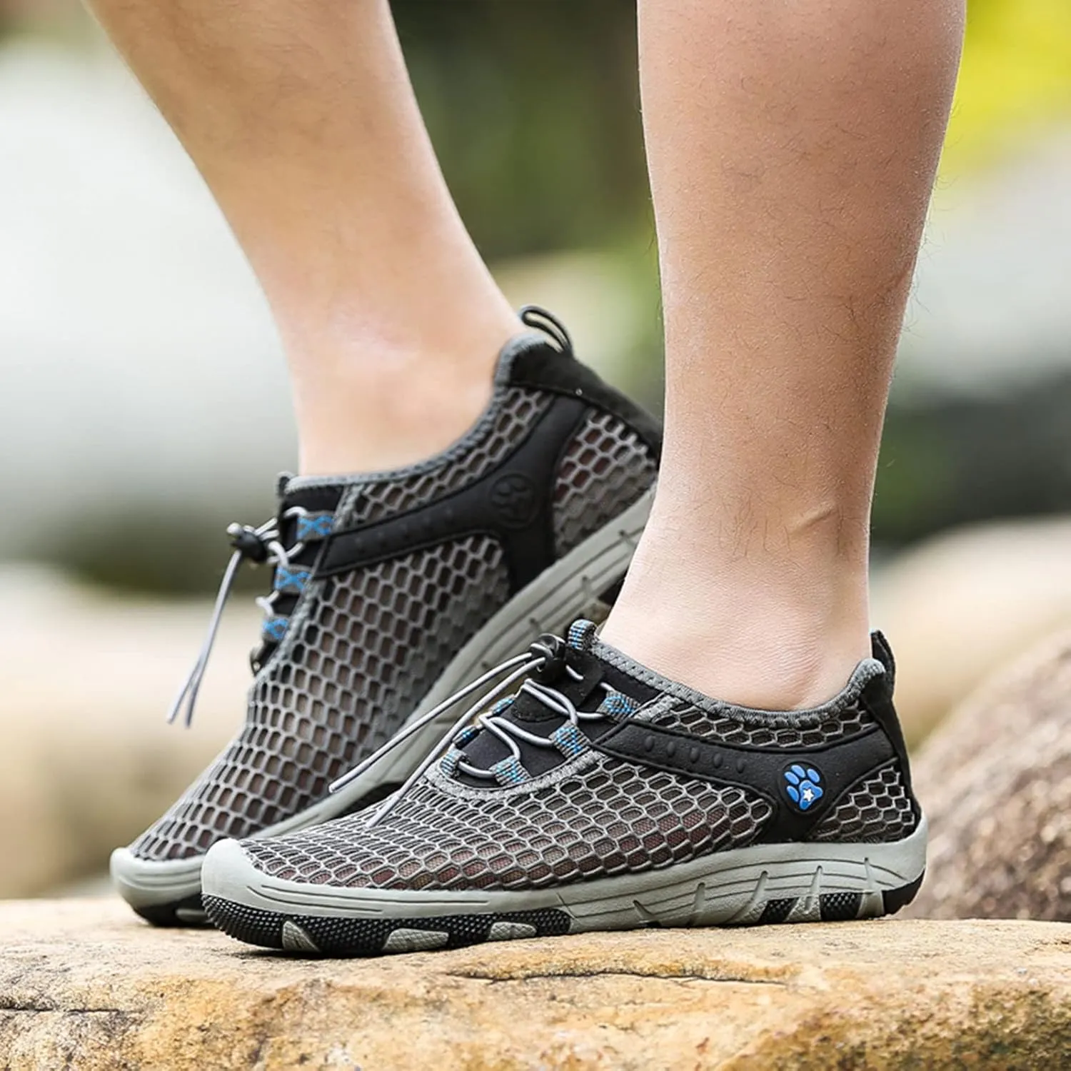 Men Sports Shoes Summer Mesh Breathable Comfortable Tracking Outdoor Sports Shoes Mens Sneaker Slippers