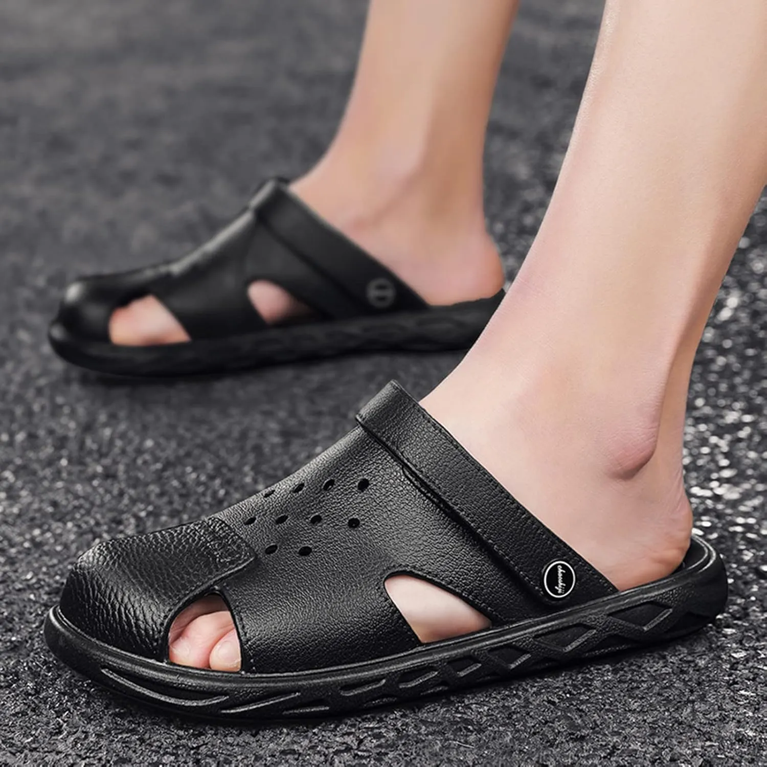 Men Summer Casual Leather Sandals Adjustable Closed Toe Summer Comfortable Wter Friendly Beach Shoes