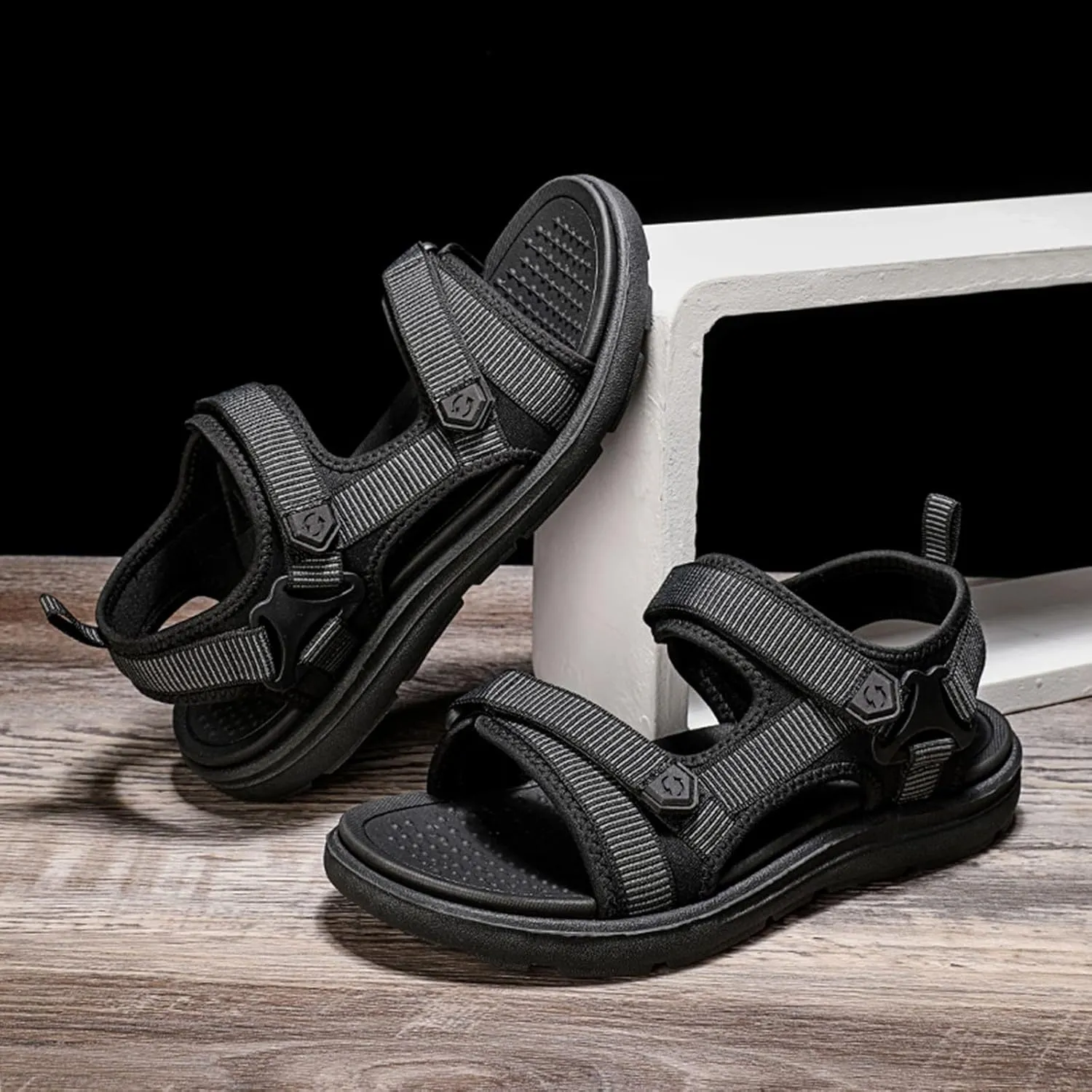 Mens Sandals Sandal for Men Mens Beach Sandals Hiking Lightweight Adjustable Straps Breathable Summer Sandal