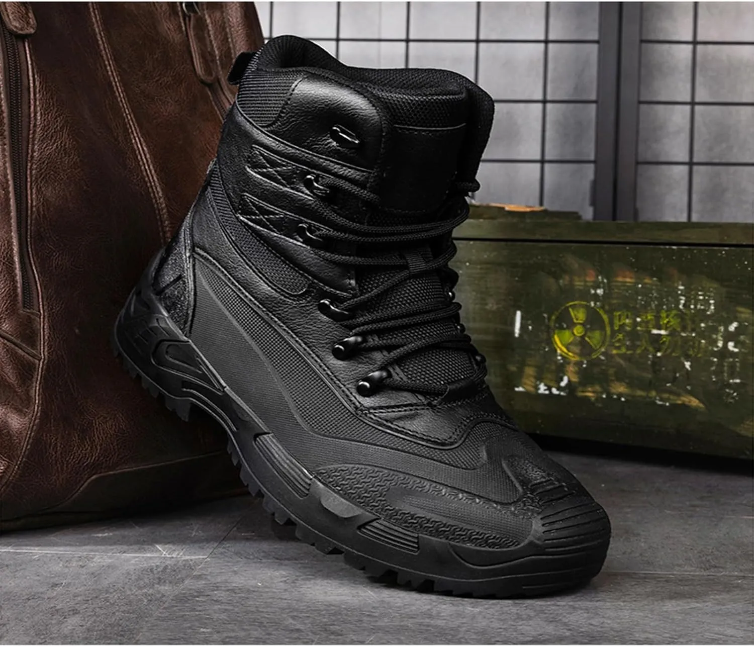Men's Tactical Boots, Leather Insulated Mens Snow Boots, Lightweight Casual Waterproof Slip Resistance Work Boots
