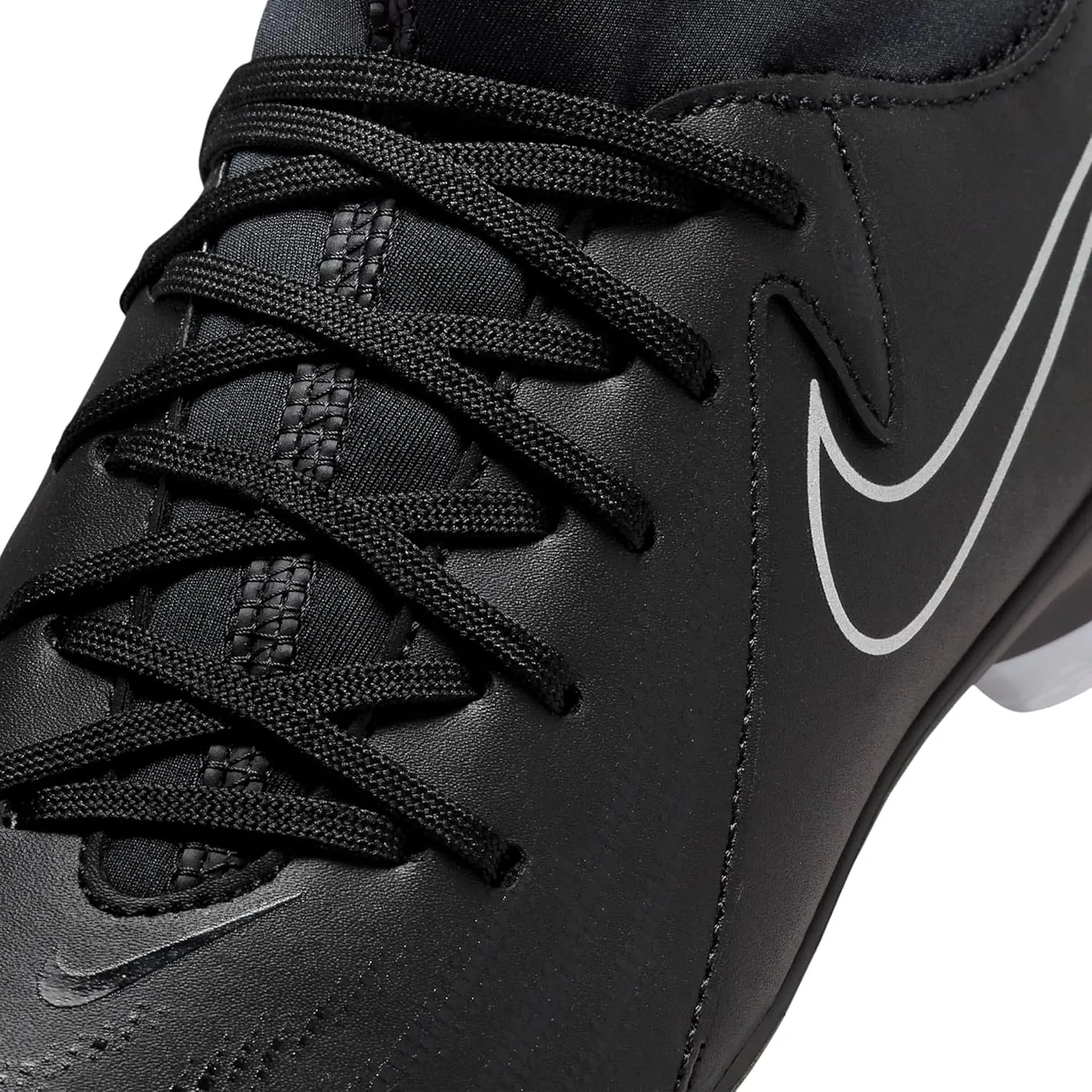 Nike Boy's Soccer Football Boots