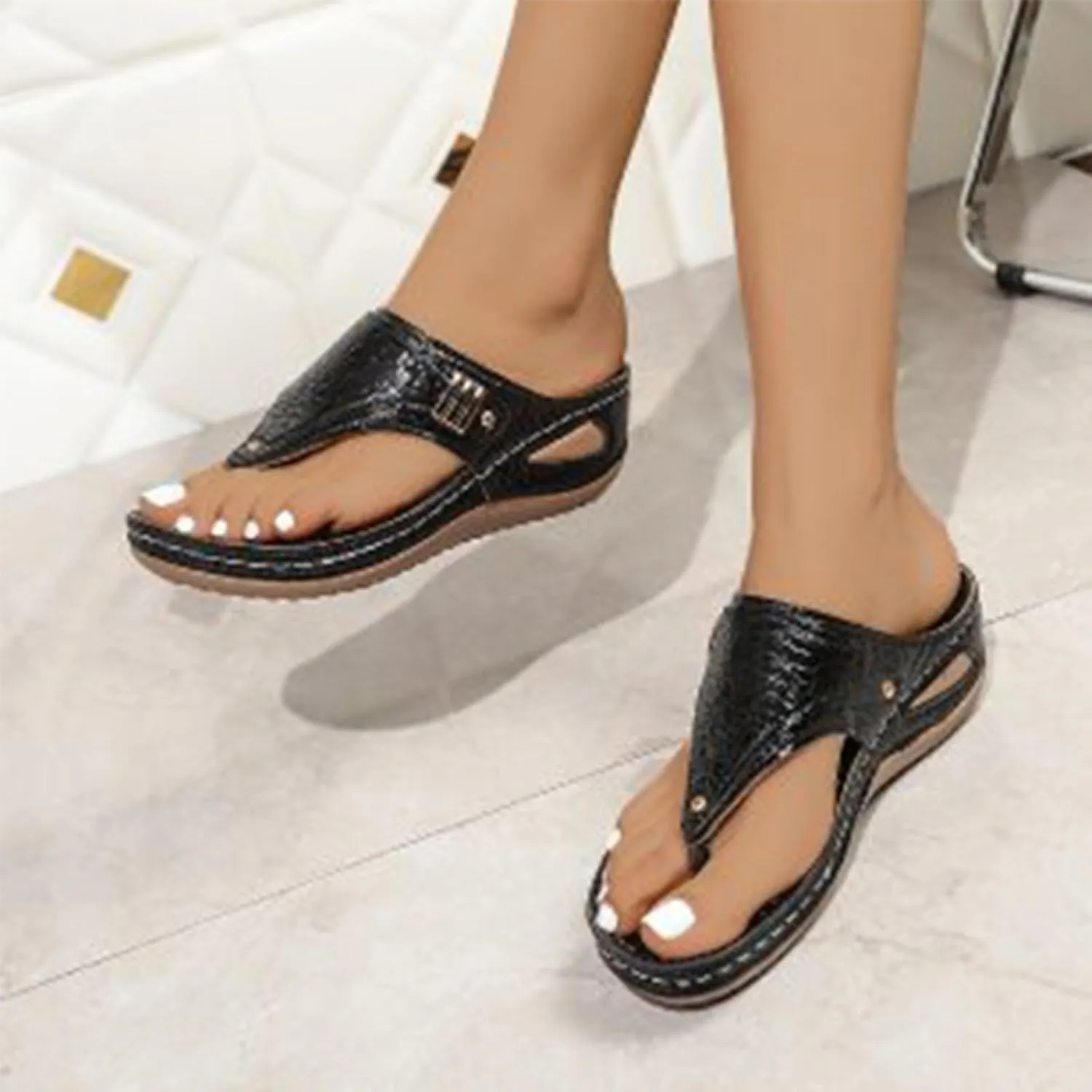 Orthopedic Shoes for Womens Arch Support Thong Sandals Comfortable Wedges Slip On Flip Flop for Summer Walking Beach