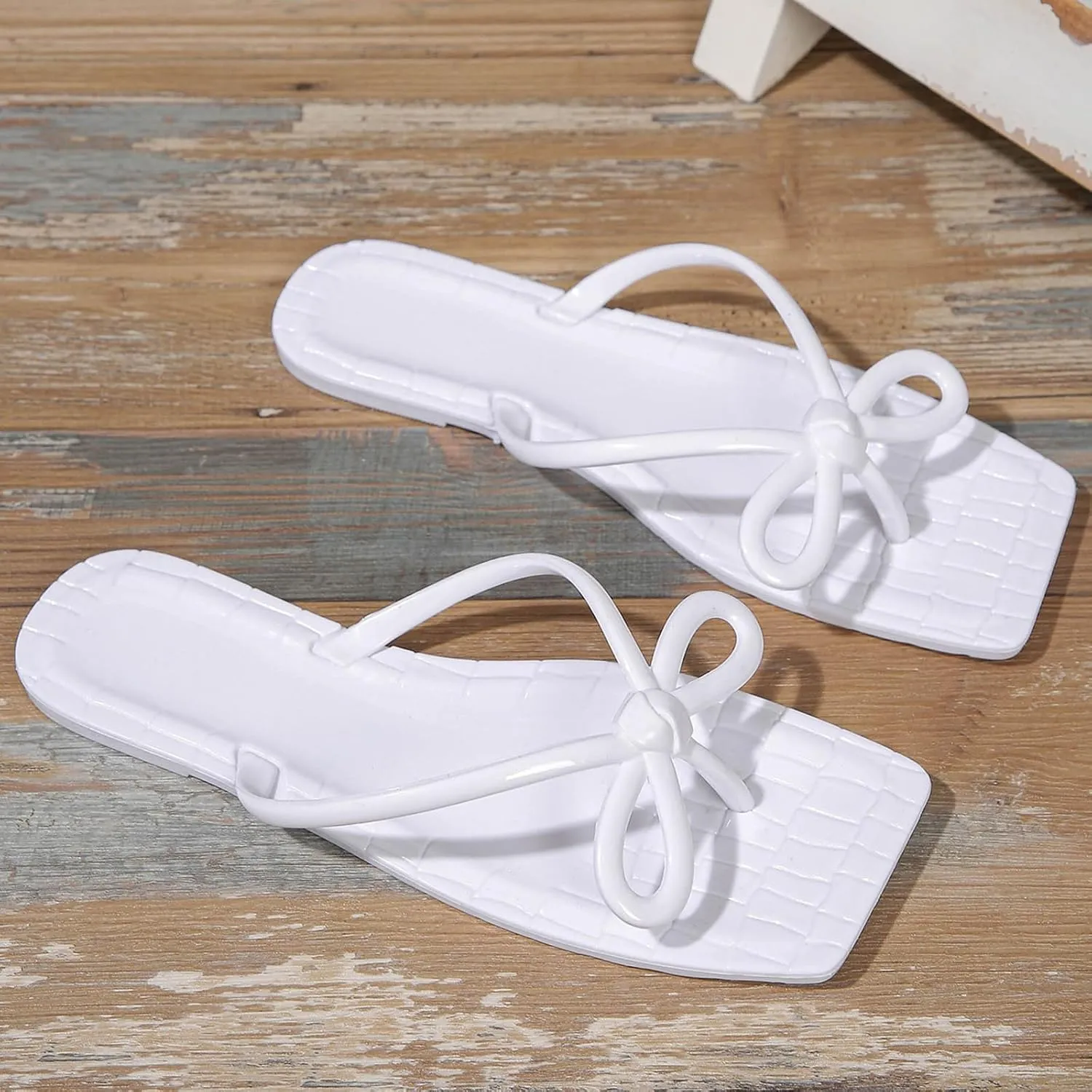 Square Toe Flip Flops Women Comfortable Bow Beach Sandals Slip On Cute Summer Beach Thong Flat Slides Sandal Dressy