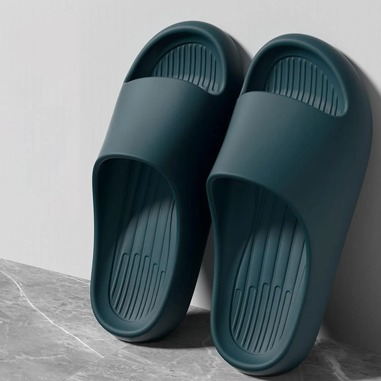Summer Slides Slippers for Women Men Soft Soled Pillow Slides Slipper EVA Foam Open Toe Shower Bath Pool Slide 2025