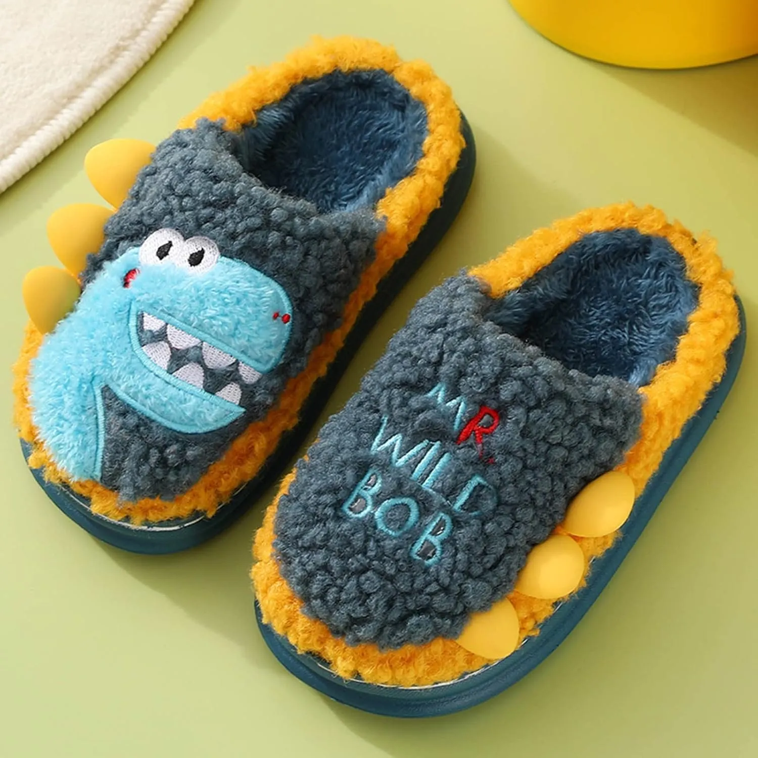 Unisex Slippers Girls Boys Winter Plush Dinosaur House Slippers Big Kids Indoor Velvet Short Plush Slides Shoes
