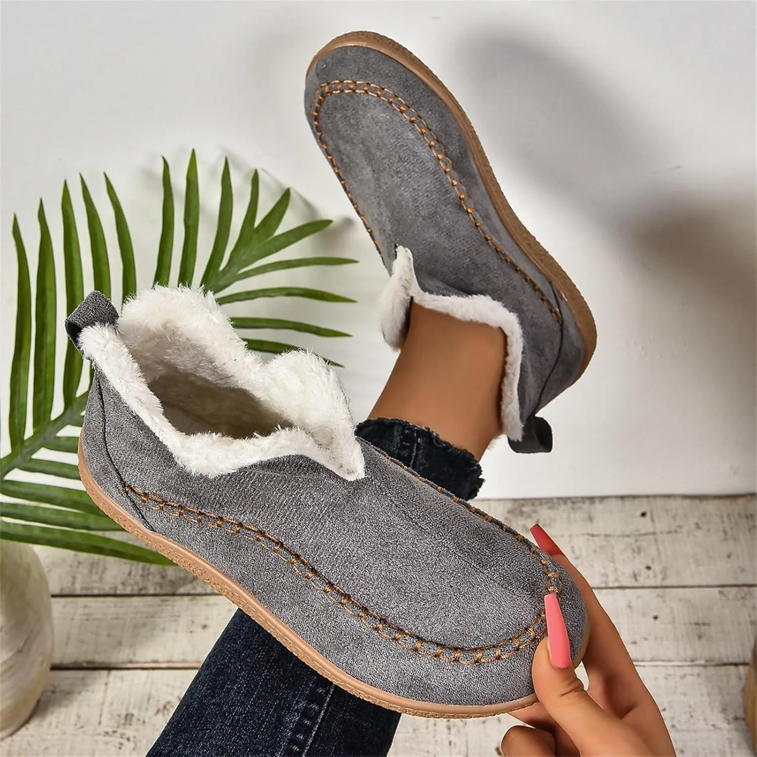 Warm Snow Boots for Women Plush Lined Comfortable Womens Boots Casual Slip On Winter Waterproof Booties Outdoor